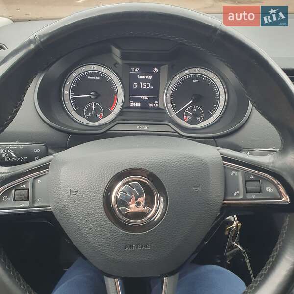 Универсал Skoda Octavia 2017 в Коростене фото 13 Универсал Skoda Octavia 2017 в Коростене