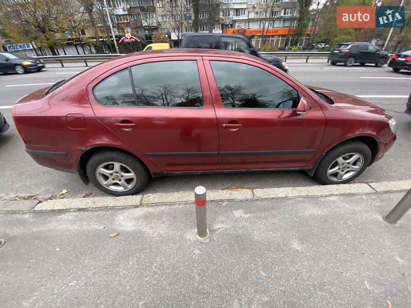 Лифтбек Skoda Octavia 2007 в Киеве