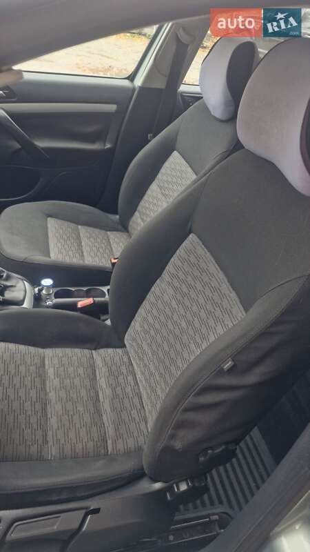 Лифтбек Skoda Octavia 2009 в Городке