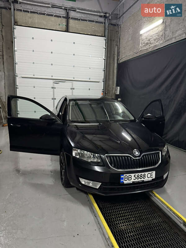 Лифтбек Skoda Octavia 2016 в Нежине