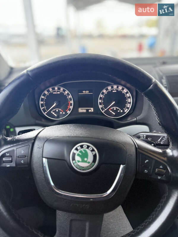 Универсал Skoda Octavia 2013 в Хмельницком фото 15 Универсал Skoda Octavia 2013 в Хмельницком