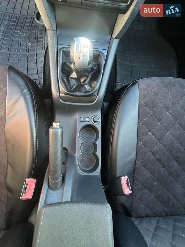 Лифтбек Skoda Octavia 2008 в Рудки