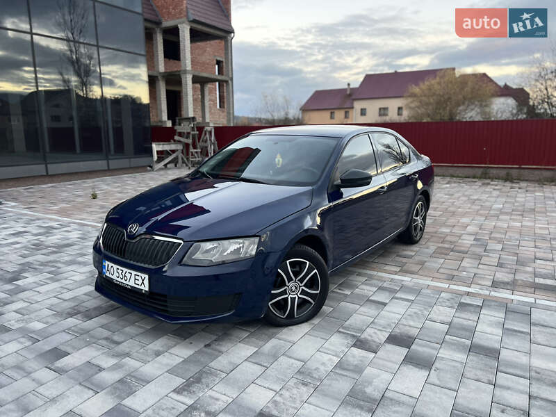 Лифтбек Skoda Octavia 2013 в Тячеве