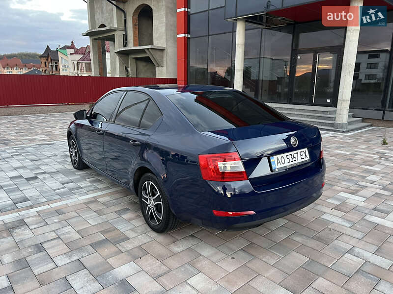 Лифтбек Skoda Octavia 2013 в Тячеве