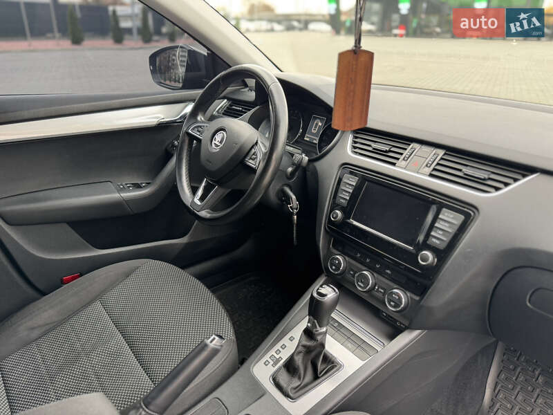 Универсал Skoda Octavia 2016 в Луцке фото 39 Универсал Skoda Octavia 2016 в Луцке