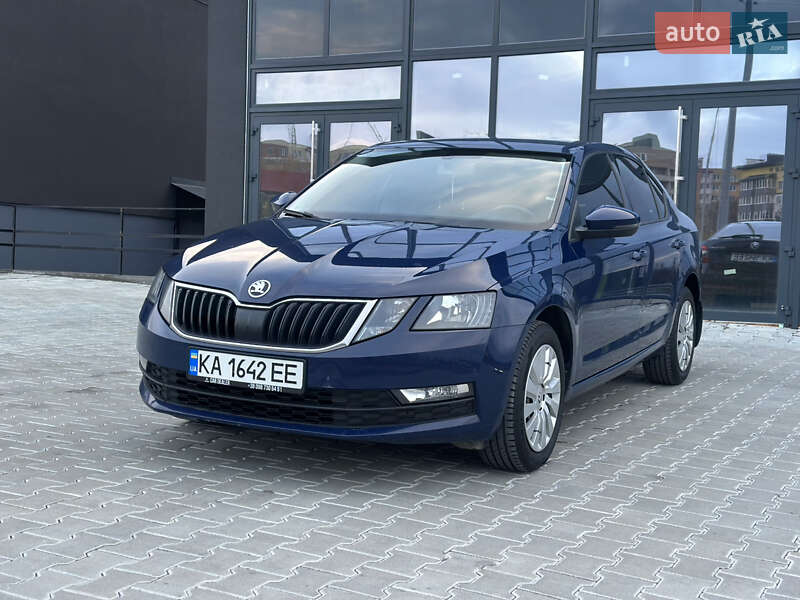 Лифтбек Skoda Octavia 2017 в Тернополе фото 2 Лифтбек Skoda Octavia 2017 в Тернополе