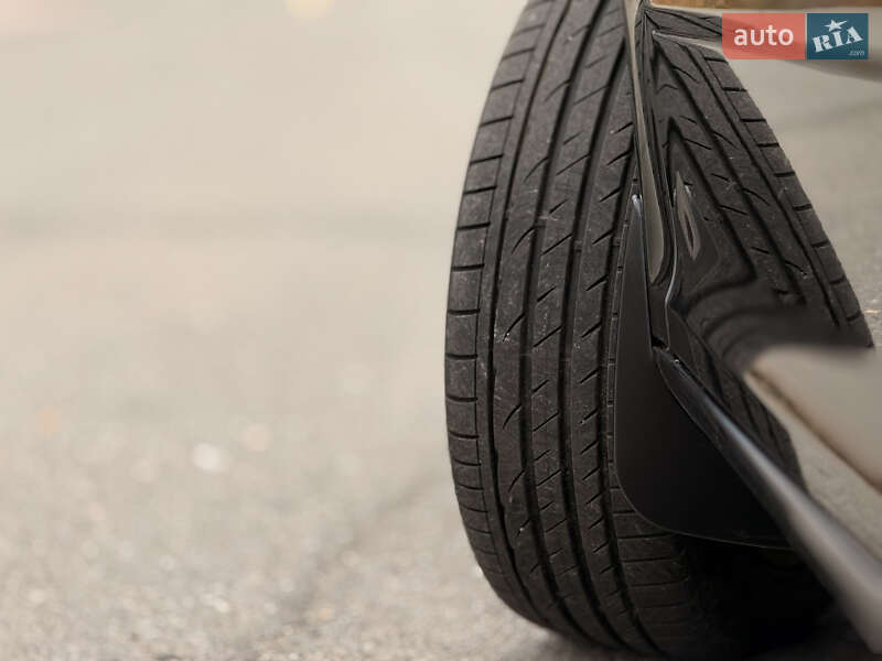 Универсал Skoda Octavia 2011 в Мене