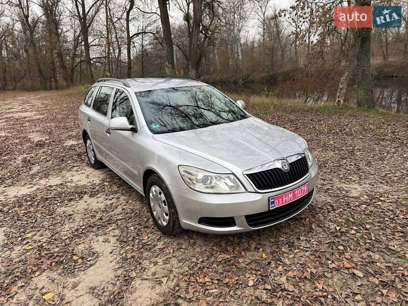 Универсал Skoda Octavia 2009 в Полтаве