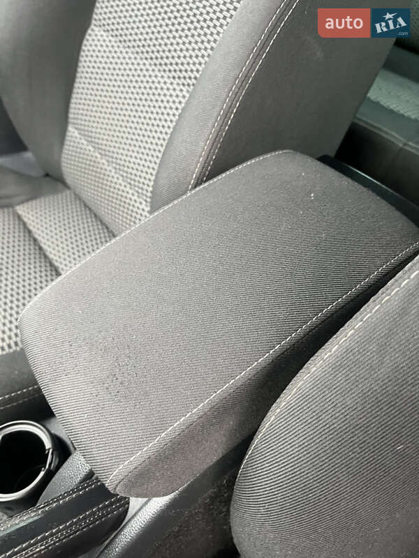 Универсал Skoda Octavia 2010 в Львове фото 67 Универсал Skoda Octavia 2010 в Львове