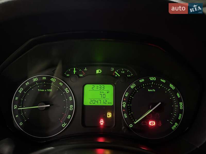 Лифтбек Skoda Octavia 2005 в Киеве фото 21 Лифтбек Skoda Octavia 2005 в Киеве