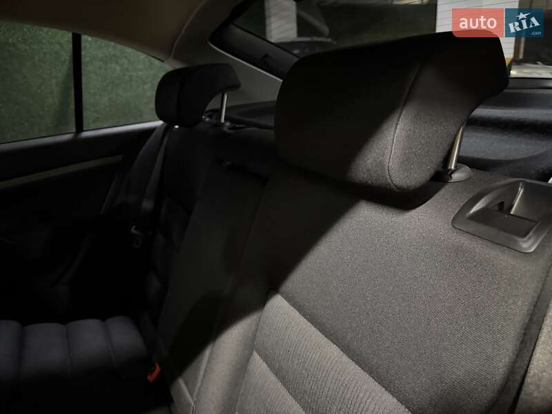 Лифтбек Skoda Octavia 2005 в Киеве фото 30 Лифтбек Skoda Octavia 2005 в Киеве