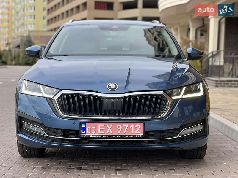 Универсал Skoda Octavia 2021 в Киеве