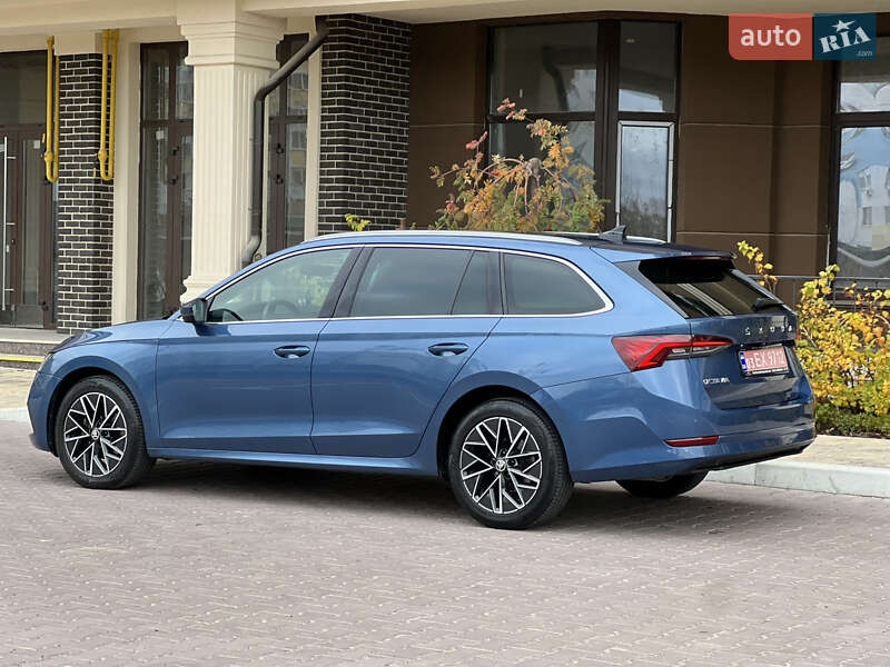 Универсал Skoda Octavia 2021 в Киеве