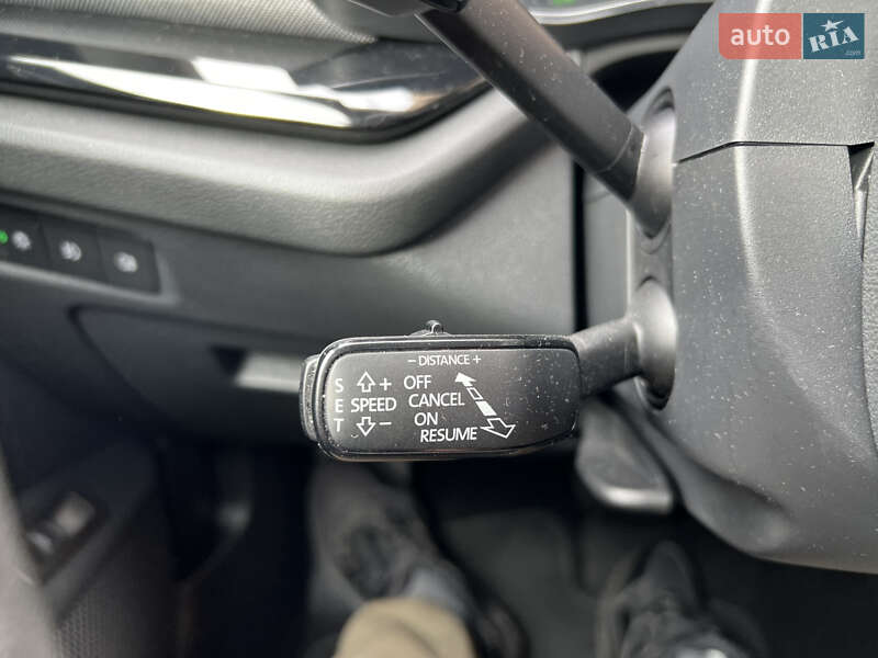 Универсал Skoda Octavia 2021 в Киеве