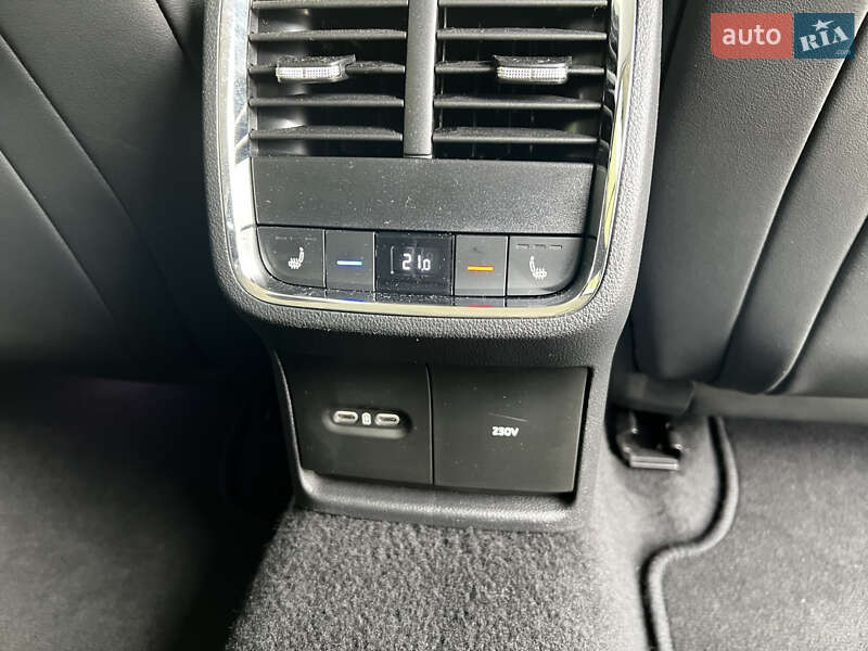 Универсал Skoda Octavia 2021 в Киеве