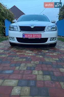 Универсал Skoda Octavia 2012 в Ровно