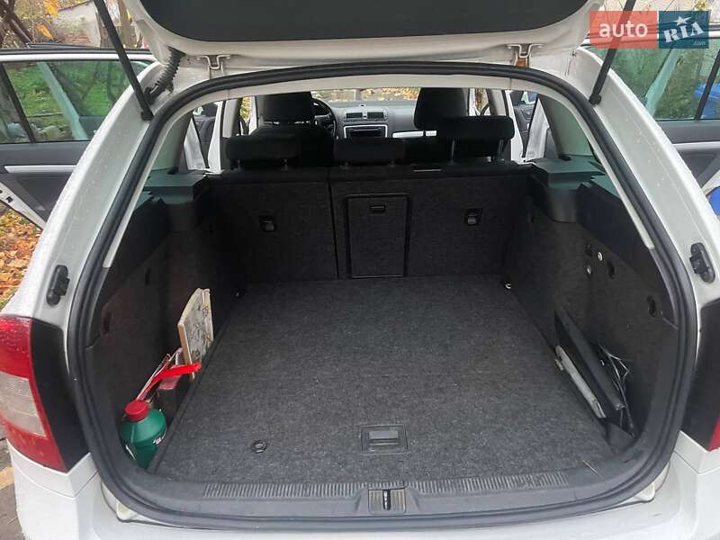 Універсал Skoda Octavia 2011 в Мукачевому