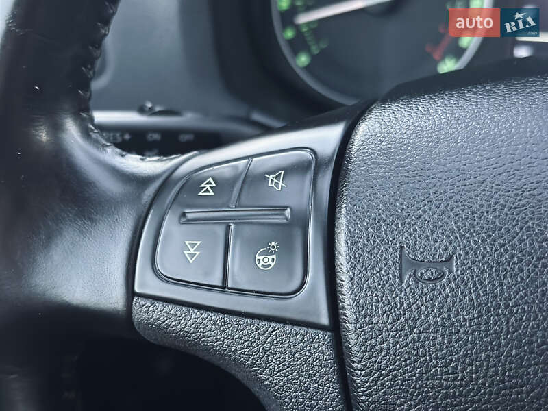 Універсал Skoda Octavia 2008 в Львові