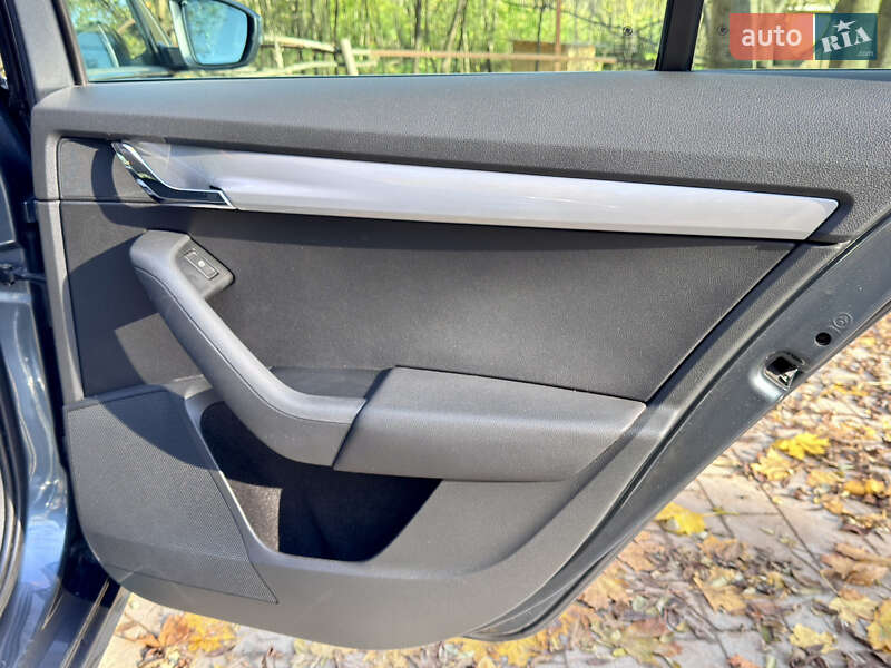 Универсал Skoda Octavia 2016 в Львове