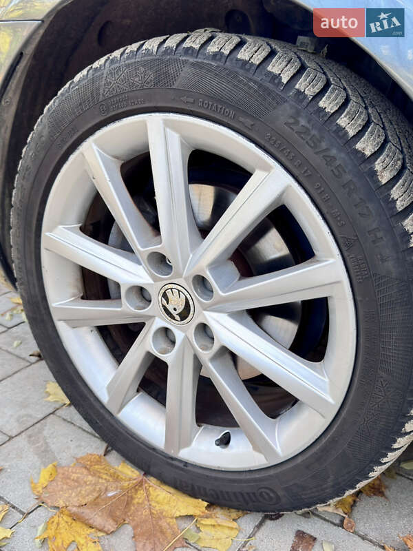 Универсал Skoda Octavia 2016 в Львове
