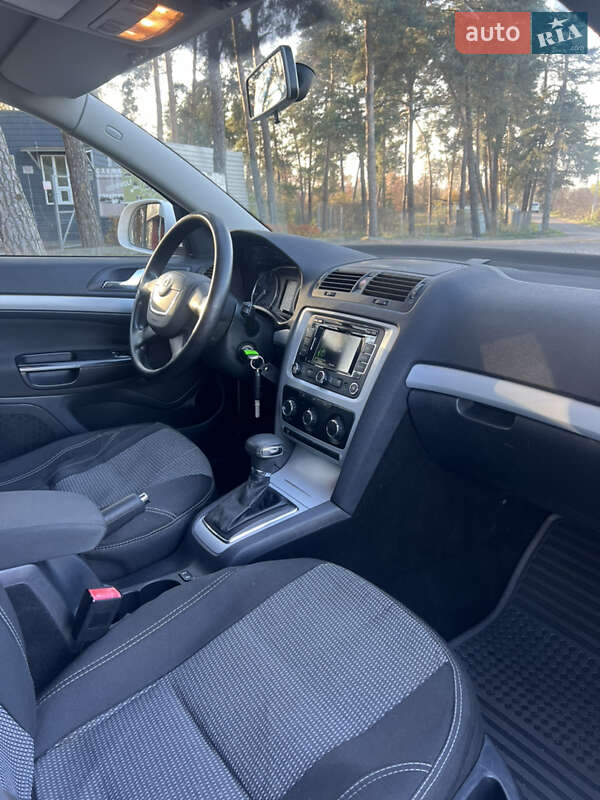 Універсал Skoda Octavia 2009 в Вінниці