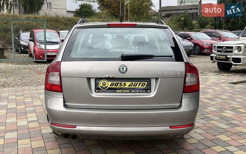 Универсал Skoda Octavia 2013 в Стрые