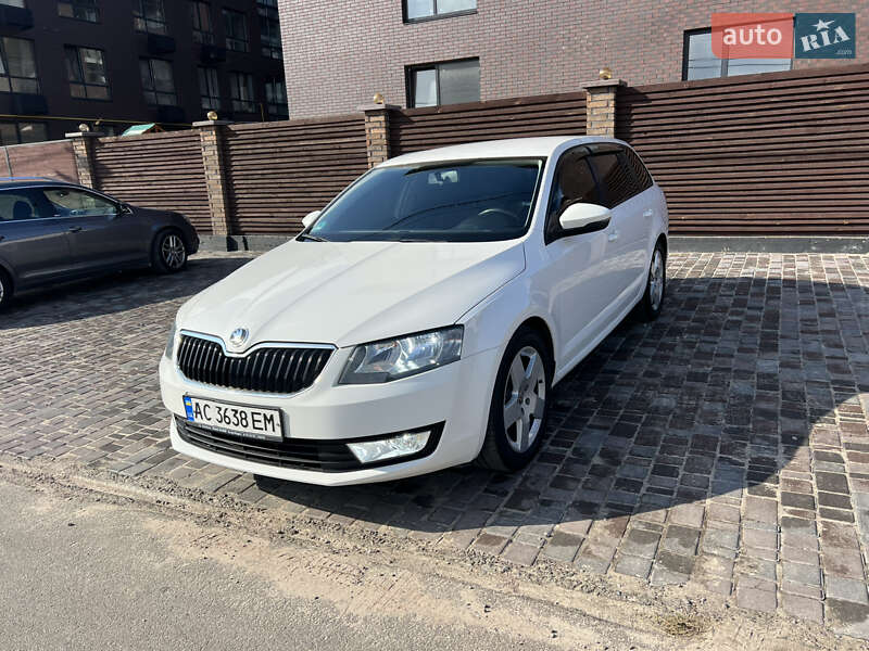Универсал Skoda Octavia 2014 в Киеве