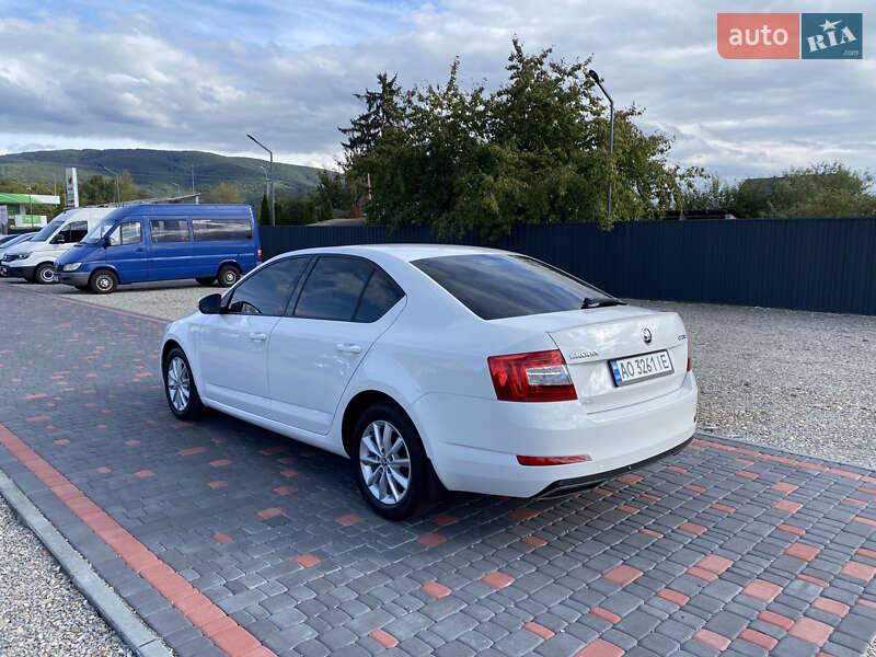 Лифтбек Skoda Octavia 2016 в Виноградове