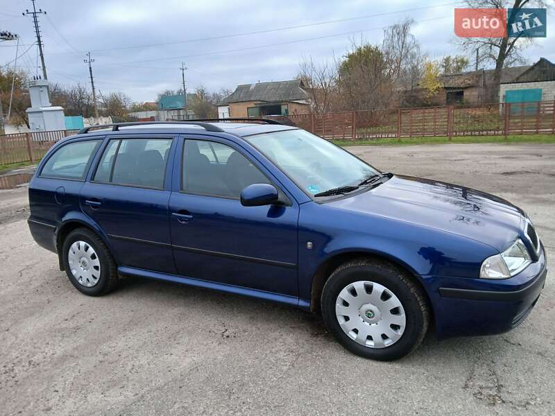 Универсал Skoda Octavia 2009 в Краснограде