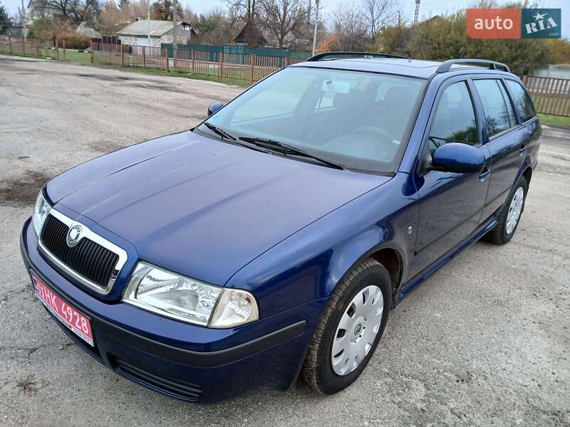 Универсал Skoda Octavia 2009 в Краснограде