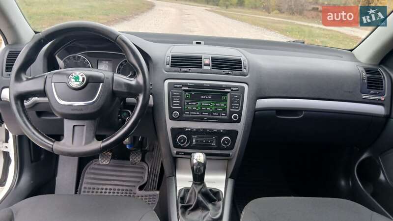 Универсал Skoda Octavia 2010 в Умани