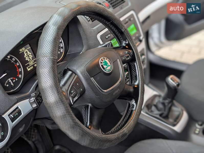 Лифтбек Skoda Octavia 2011 в Ивано-Франковске фото 59 Лифтбек Skoda Octavia 2011 в Ивано-Франковске