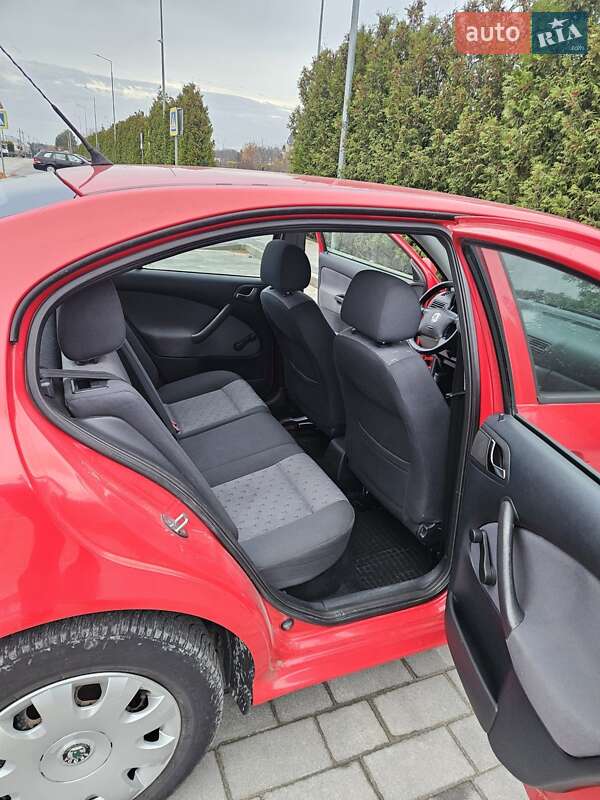 Универсал Skoda Octavia 2009 в Львове