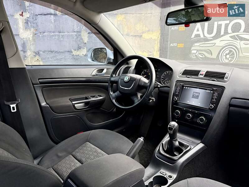 Лифтбек Skoda Octavia 2012 в Харькове фото 11 Лифтбек Skoda Octavia 2012 в Харькове
