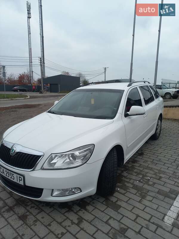 Универсал Skoda Octavia 2010 в Умани фото 5 Универсал Skoda Octavia 2010 в Умани