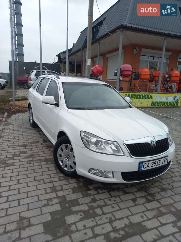Универсал Skoda Octavia 2010 в Умани фото 8 Универсал Skoda Octavia 2010 в Умани