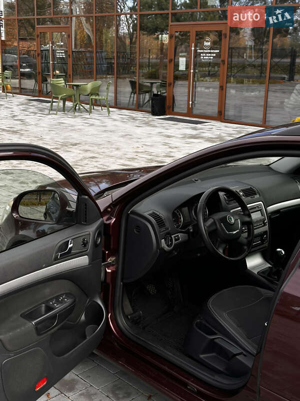 Универсал Skoda Octavia 2009 в Луцке фото 23 Универсал Skoda Octavia 2009 в Луцке