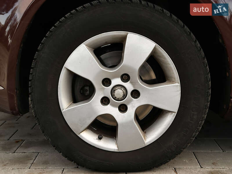 Универсал Skoda Octavia 2009 в Луцке фото 43 Универсал Skoda Octavia 2009 в Луцке