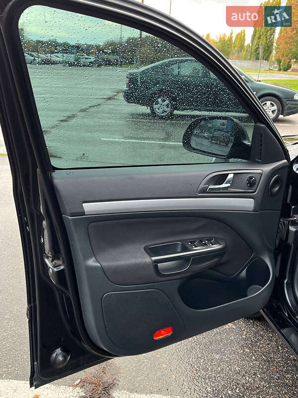 Универсал Skoda Octavia 2010 в Кременчуге