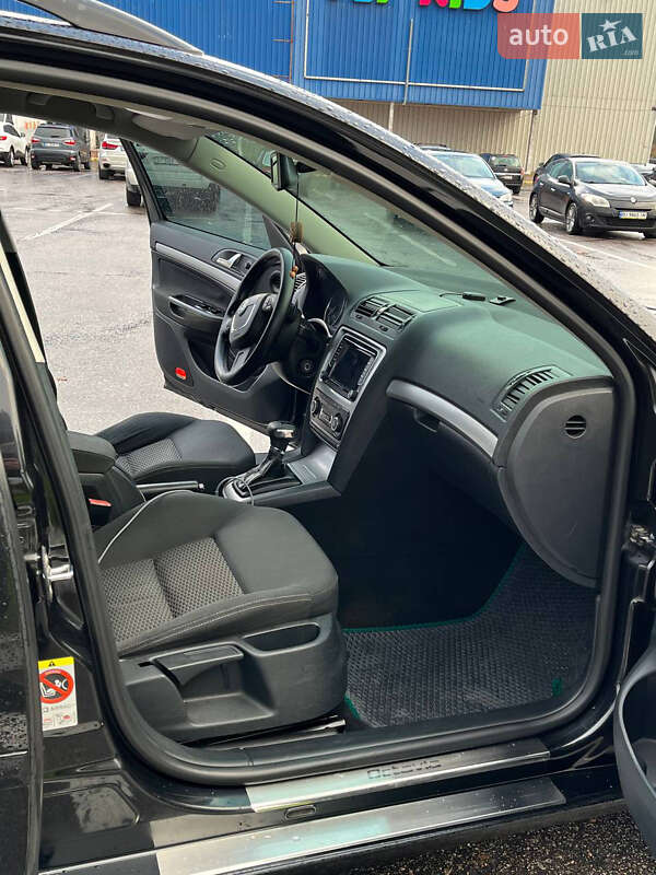 Универсал Skoda Octavia 2010 в Кременчуге