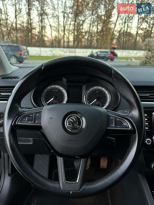 Универсал Skoda Octavia 2019 в Луцке