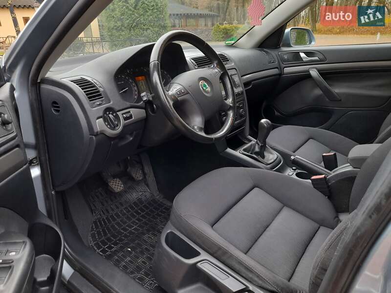 Ліфтбек Skoda Octavia 2004 в Жовкві фото 22 Ліфтбек Skoda Octavia 2004 в Жовкві
