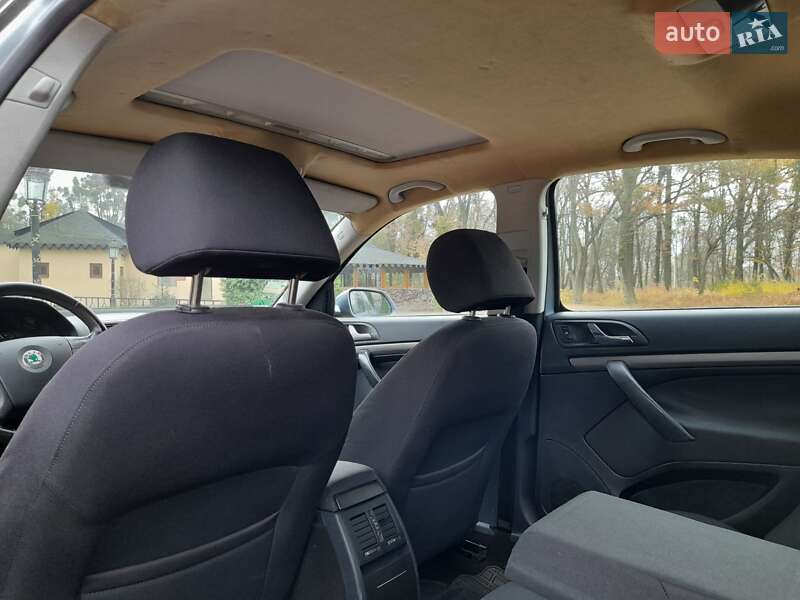 Ліфтбек Skoda Octavia 2004 в Жовкві фото 32 Ліфтбек Skoda Octavia 2004 в Жовкві