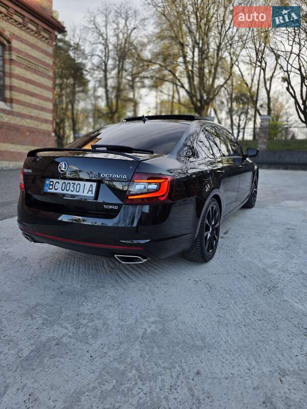 Лифтбек Skoda Octavia 2017 в Львове