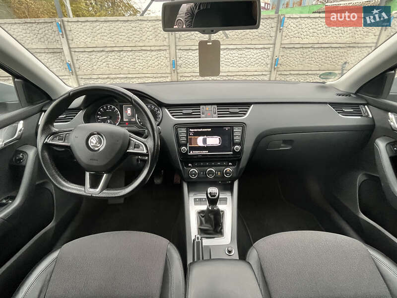 Универсал Skoda Octavia 2015 в Кривом Роге