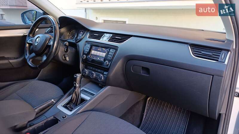 Універсал Skoda Octavia 2014 в Ужгороді фото 29 Універсал Skoda Octavia 2014 в Ужгороді