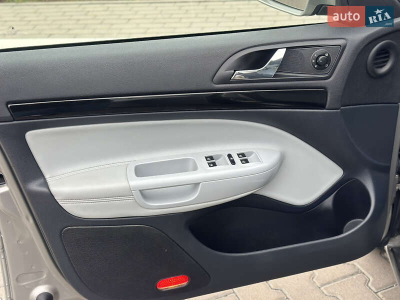 Лифтбек Skoda Octavia 2010 в Киеве фото 28 Лифтбек Skoda Octavia 2010 в Киеве