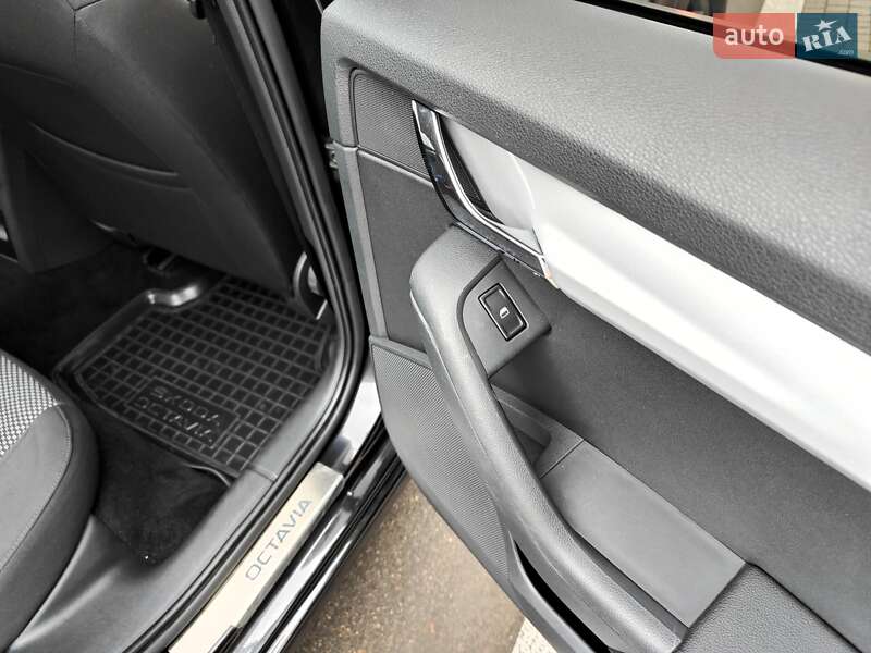 Лифтбек Skoda Octavia 2014 в Киеве