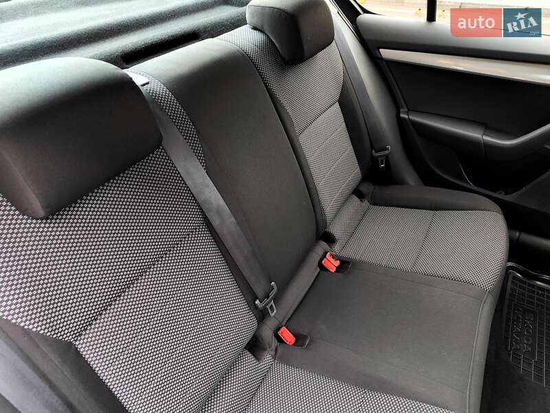 Лифтбек Skoda Octavia 2014 в Киеве