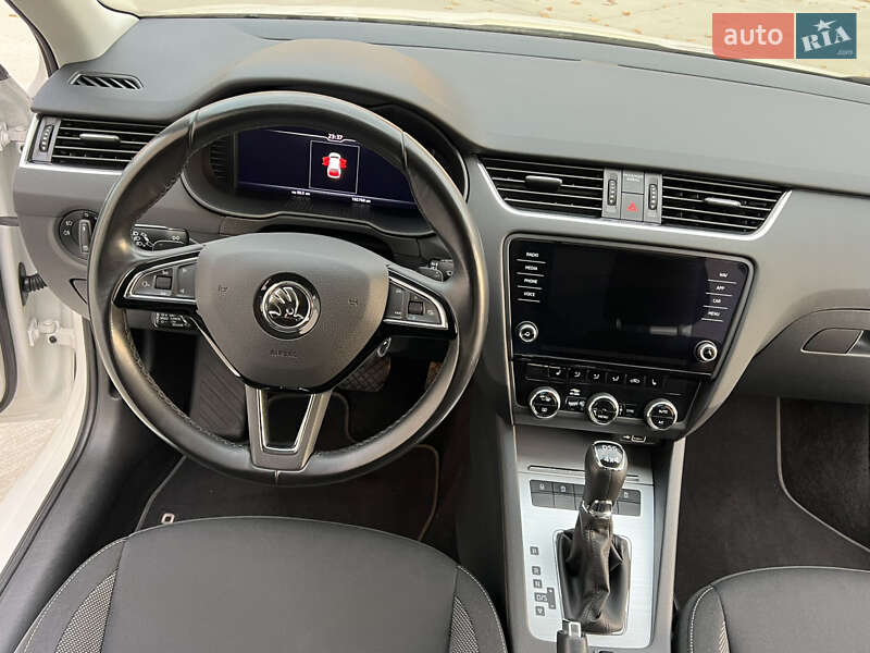 Универсал Skoda Octavia 2020 в Луцке